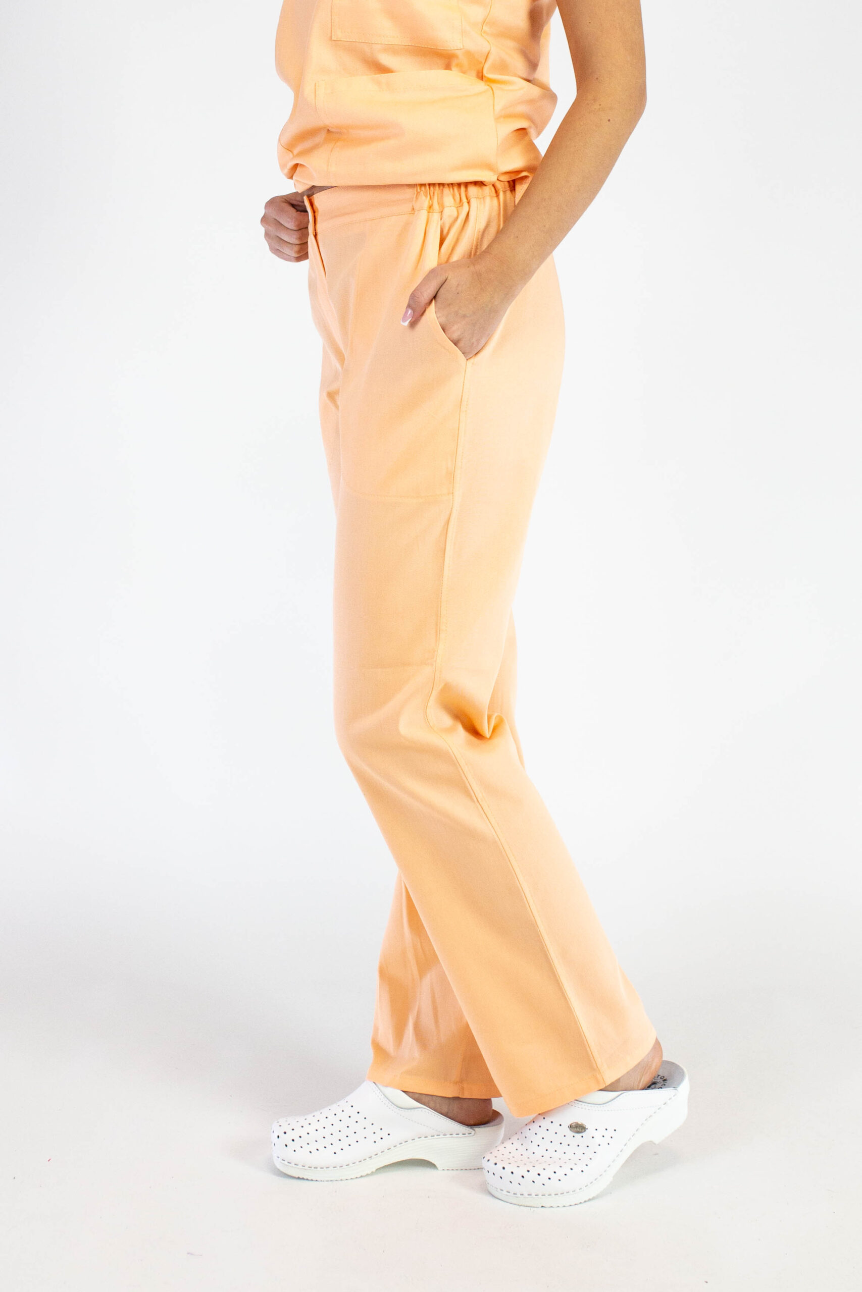 22-Medicinske pantalone zenske MEDIC MM - Kajsija rozee